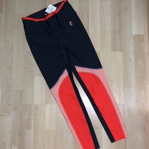 P.E NATION V waist High Waist Compression Leggings